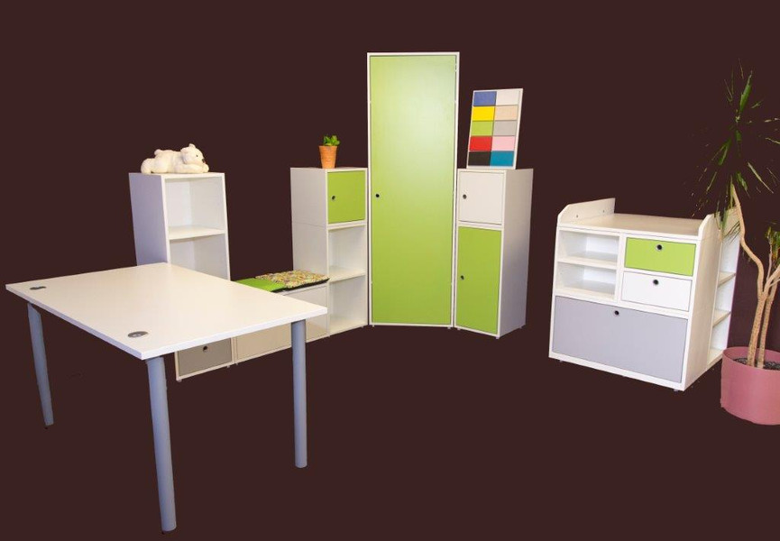Schrank mit Tür / Boden
