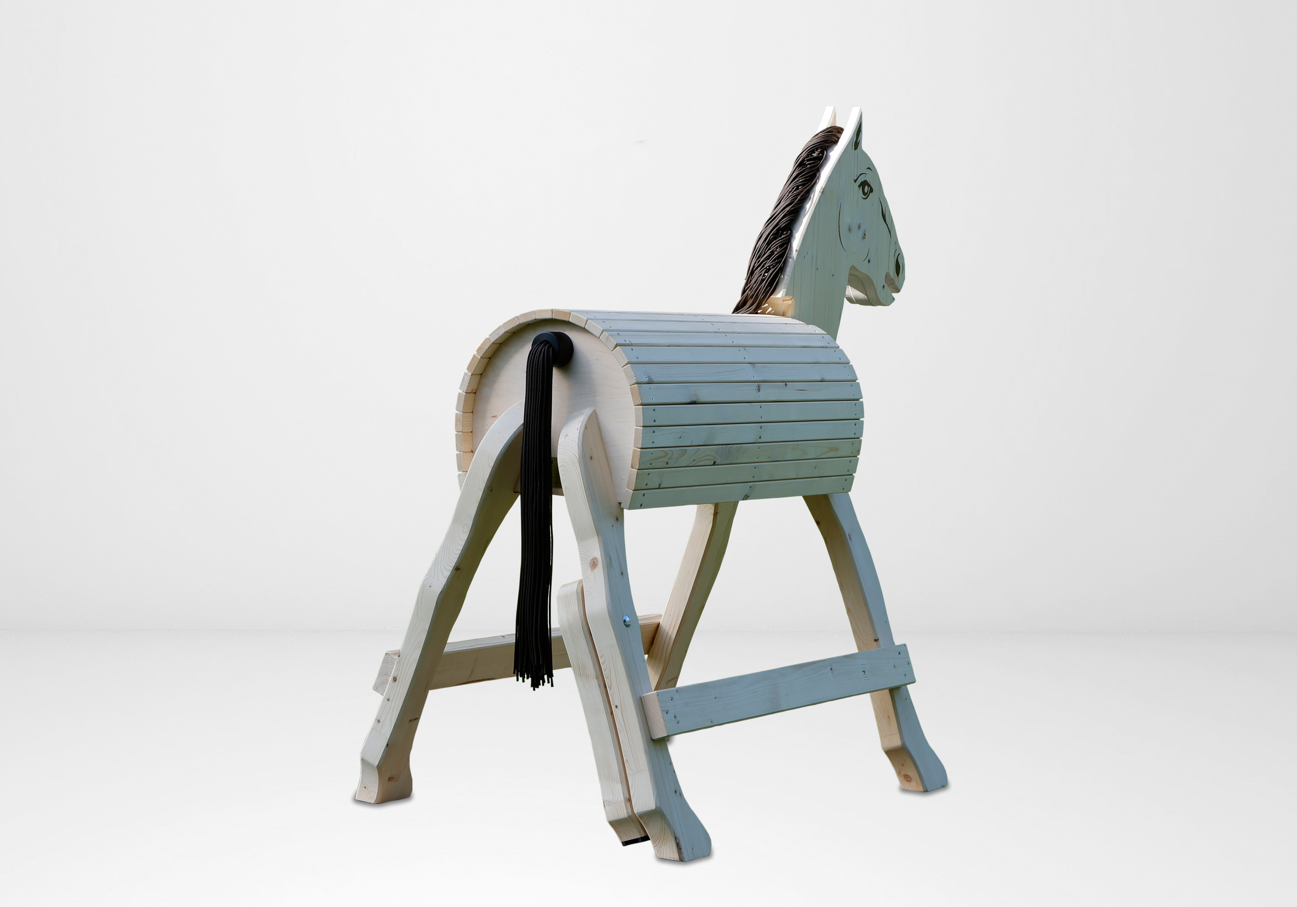 Voltigierpferd / Holzpferd